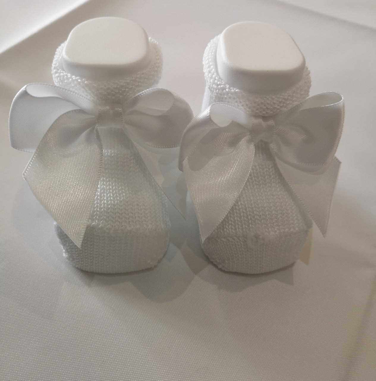 White Newborn Bow Sock